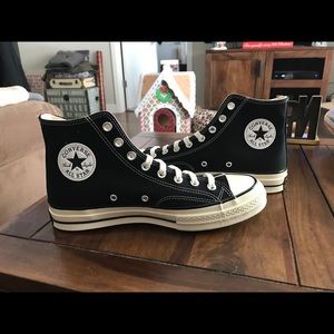 Chuck Taylor Hi Top Shoes